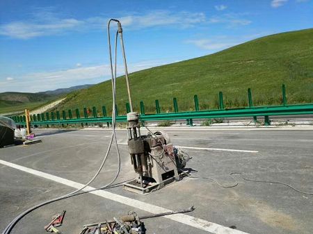 南华公路地基基础注浆加固